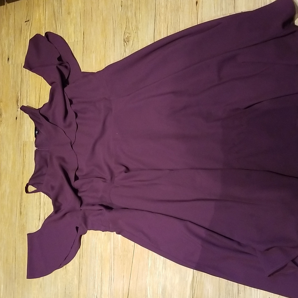 Torrid burgundy like new dress with off shoulder flare & straps back zipper sz26